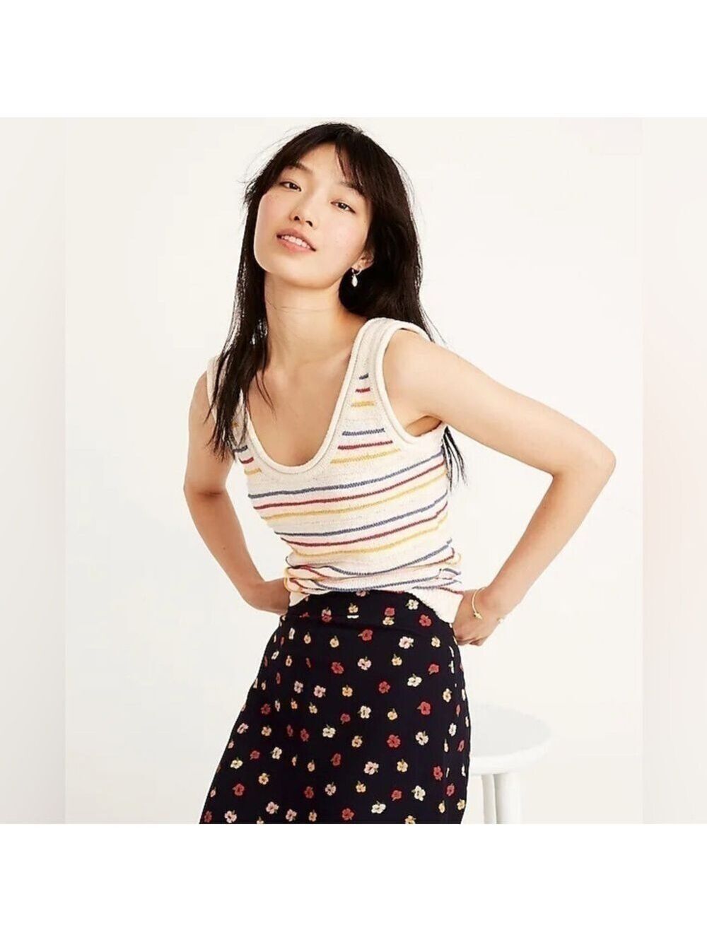 Madewell Scoop Sweater Tank in Allgood
Stripe. Size XL
